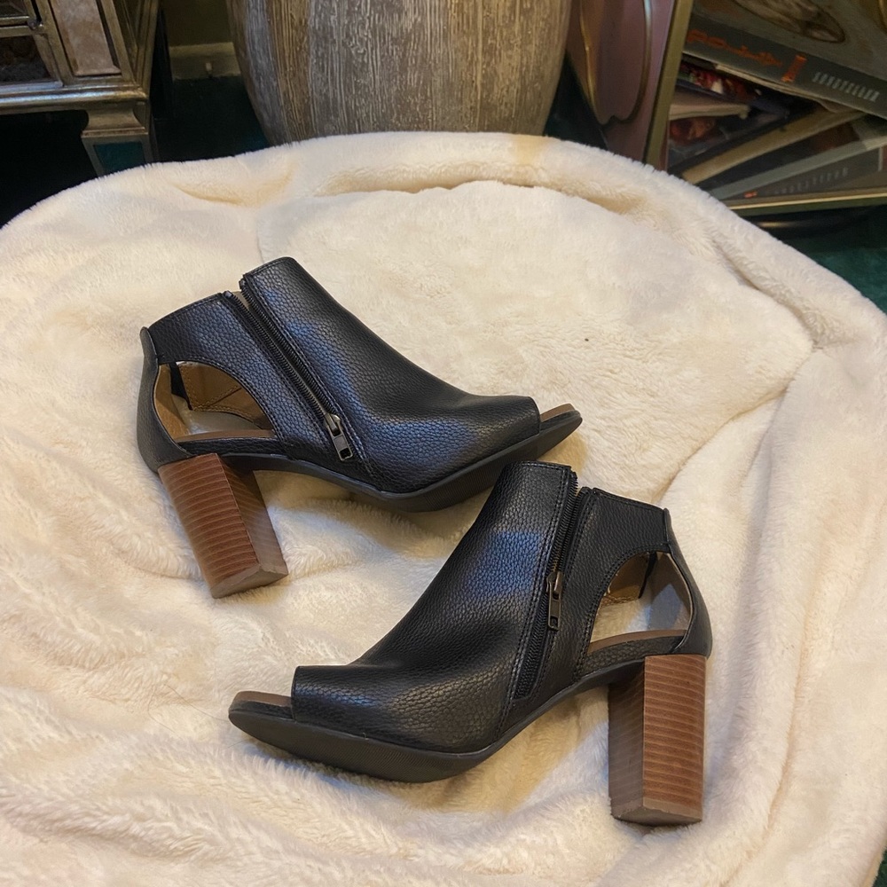 Black cutout booties